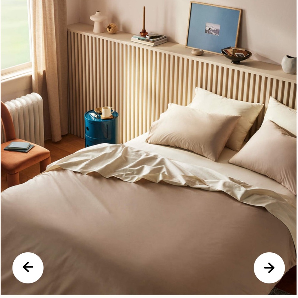 Brooklinen Luxe Sateen Duvet Cover Pebble
Includes 1 Duvet Cover Duv-f113s